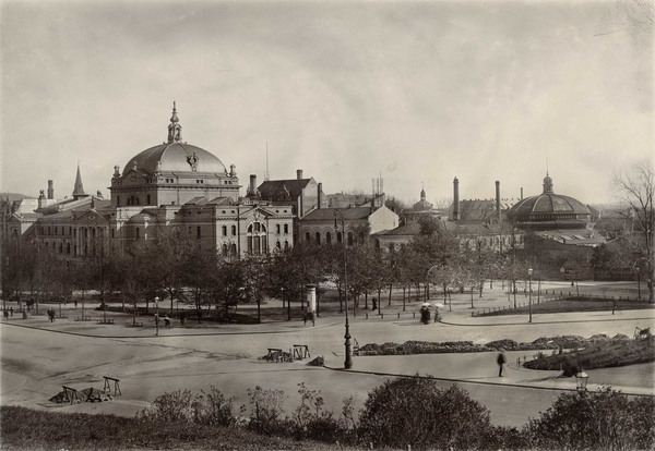 Christiania, Nationaltheater und Tivoli-Vergnügungspark (um 1900)